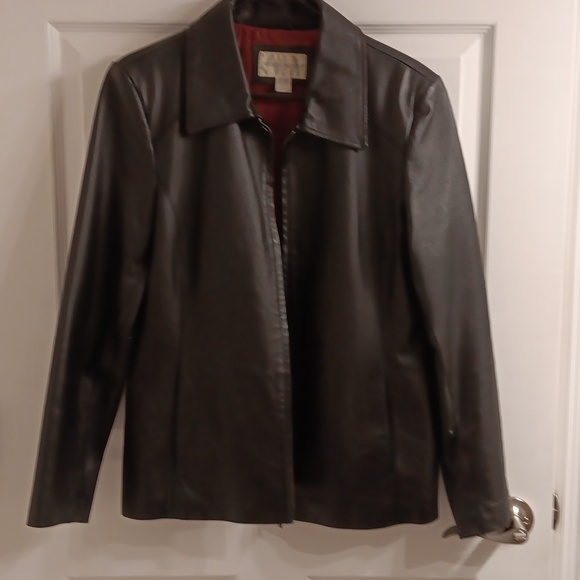 Genuine black leather jacket - Picture 1 of 4